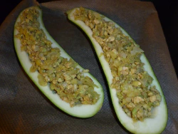 Zucchini + Inhalt 1