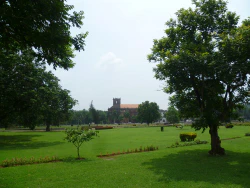 Garten mit Blick auf die Basilica of Bom Jesus